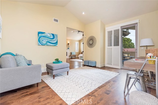 1817 Belmont Lane, Redondo Beach, California 90278, 5 Bedrooms Bedrooms, ,4 BathroomsBathrooms,Residential,Sold,Belmont,SB19125518