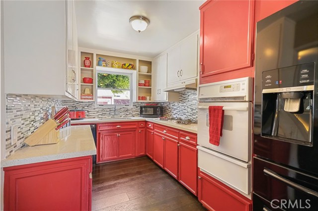 528 Garnet Street, Redondo Beach, California 90277, 4 Bedrooms Bedrooms, ,1 BathroomBathrooms,Residential,Sold,Garnet,PV19254861