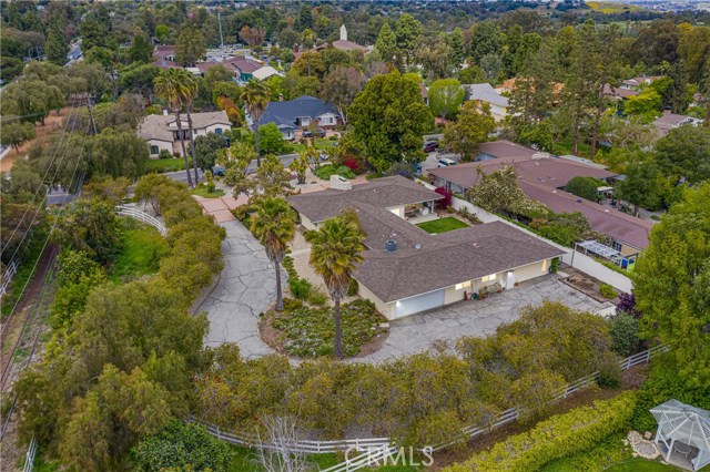 2 Branding Iron Lane, Rolling Hills Estates, California 90274, 4 Bedrooms Bedrooms, ,5 BathroomsBathrooms,Residential,Sold,Branding Iron,PV20092769