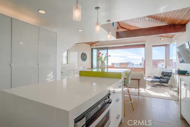 1504 Monterey, Hermosa Beach, California 90254, 3 Bedrooms Bedrooms, ,3 BathroomsBathrooms,Residential,Sold,Monterey,SB18059436