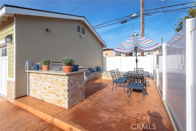 502 Paulina Avenue, Redondo Beach, California 90277, 3 Bedrooms Bedrooms, ,2 BathroomsBathrooms,Residential,Sold,Paulina,SB17257861