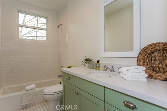 2505 Grant Avenue, Redondo Beach, California 90278, 4 Bedrooms Bedrooms, ,3 BathroomsBathrooms,Residential,Sold,Grant,IN18006365