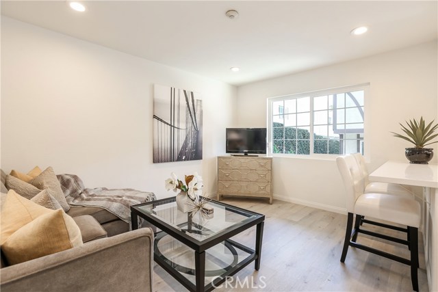 620 Beryl Street, Redondo Beach, California 90277, 3 Bedrooms Bedrooms, ,1 BathroomBathrooms,Residential,Sold,Beryl,SB19063023