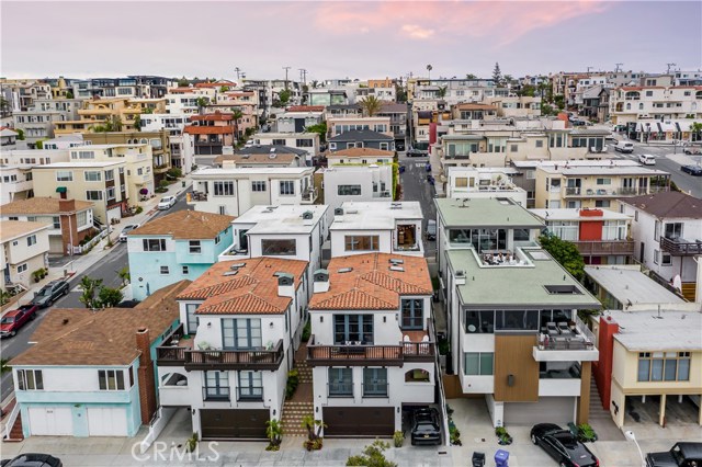 View from Manhattan Avenue.