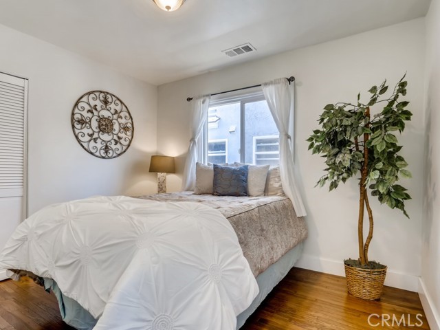 3 Bed Home for Sale in Los Angeles, California