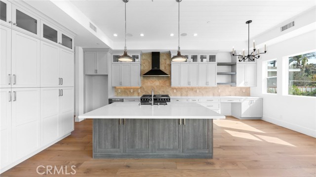 1022 Avenue A, Redondo Beach, California 90277, 6 Bedrooms Bedrooms, ,6 BathroomsBathrooms,Residential,Sold,Avenue A,PV20202846