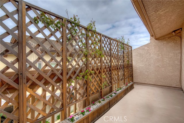 Huge over-sized, private balcony attached to main master suite/bedroom. Huge over-sized, private balcony attached to main master suite/bedroom.