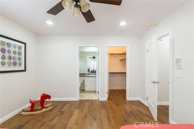 2515 Voorhees Avenue, Redondo Beach, California 90278, 4 Bedrooms Bedrooms, ,4 BathroomsBathrooms,Residential,Sold,Voorhees,SB18062969