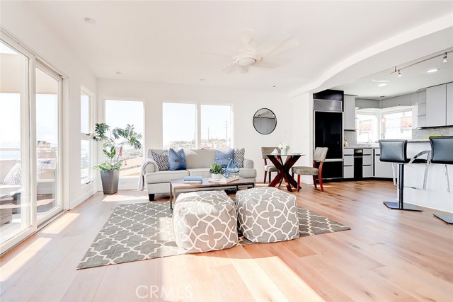 3606 Manhattan Avenue, Manhattan Beach, California 90266, 3 Bedrooms Bedrooms, ,3 BathroomsBathrooms,Residential,Sold,Manhattan,SB20088525