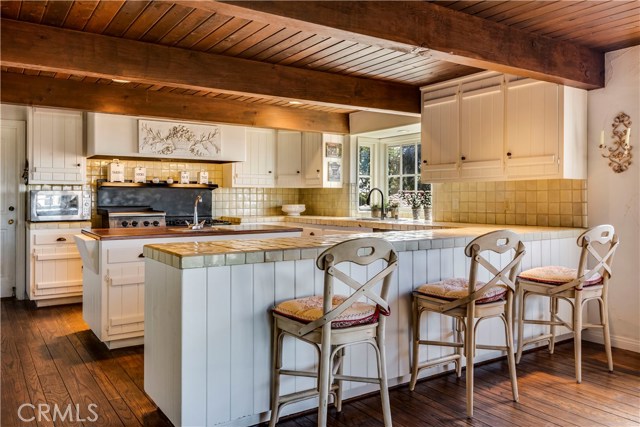 1421 Via Galicia, Palos Verdes Estates, California 90274, 4 Bedrooms Bedrooms, ,3 BathroomsBathrooms,Residential,Sold,Via Galicia,PV19066232