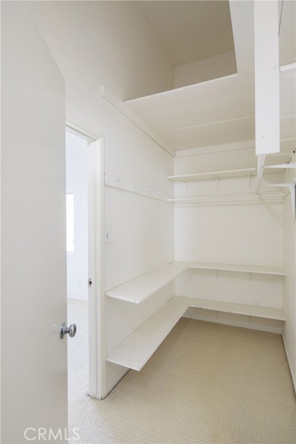 3 Bed Home for Sale in Los Angeles, California