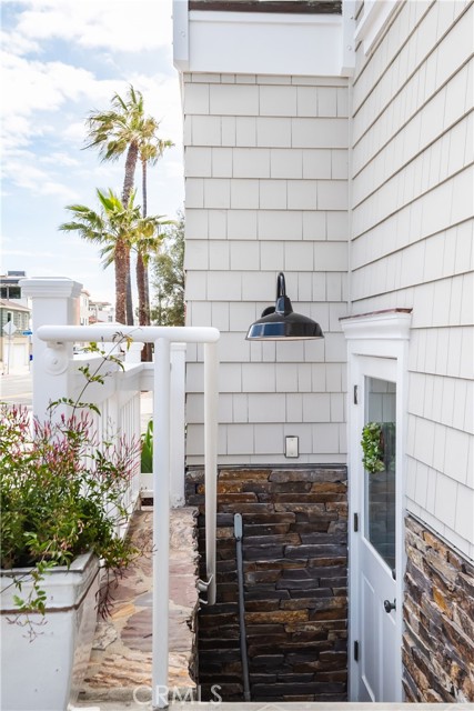 3213 Manhattan Avenue, Manhattan Beach, California 90266, 3 Bedrooms Bedrooms, ,3 BathroomsBathrooms,Residential,Sold,Manhattan,SB21049996