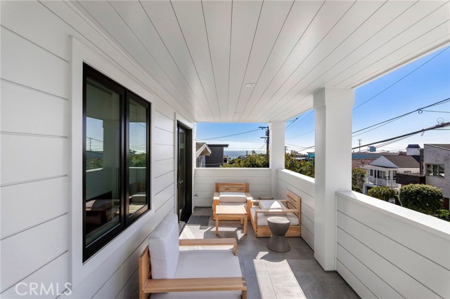 2nd floor Ocean View Deck off of the Master Suite