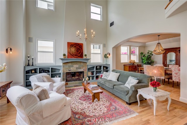 1144 9th Street, Hermosa Beach, California 90254, 5 Bedrooms Bedrooms, ,4 BathroomsBathrooms,Residential,Sold,9th,SB19216948