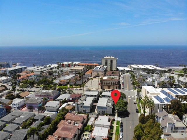 206 Ruby Street, Redondo Beach, California 90277, 2 Bedrooms Bedrooms, ,2 BathroomsBathrooms,Residential,Sold,Ruby,SB20115303