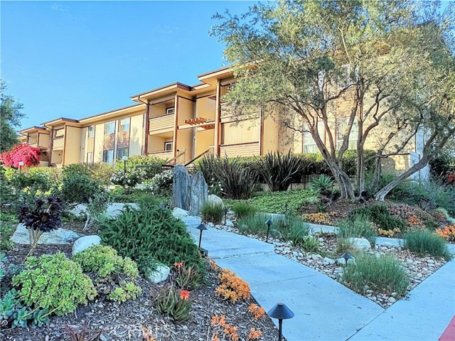 5917 Armaga Spring Road, Rancho Palos Verdes, California 90275, 2 Bedrooms Bedrooms, ,1 BathroomBathrooms,Residential,Sold,Armaga Spring,SB21112733