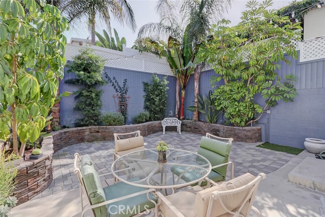 1610 Van Horne Lane, Redondo Beach, California 90278, 3 Bedrooms Bedrooms, ,3 BathroomsBathrooms,Residential,Sold,Van Horne,SB19217859