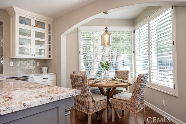 Kitchen breakfast nook