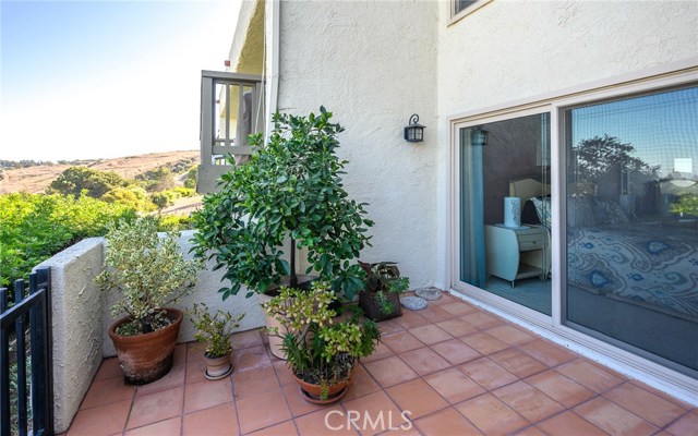 15 Oaktree Lane, Rolling Hills Estates, California 90274, 3 Bedrooms Bedrooms, ,1 BathroomBathrooms,Residential,Sold,Oaktree,PV19262443