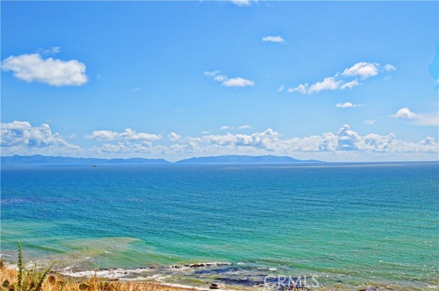 Unobstructed views of entire island of Catalina