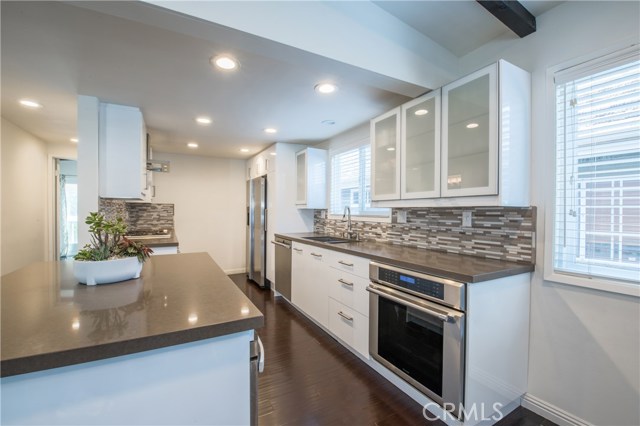 1635 Goodman Avenue, Redondo Beach, California 90278, 3 Bedrooms Bedrooms, ,2 BathroomsBathrooms,Residential,Sold,Goodman,SB19088216