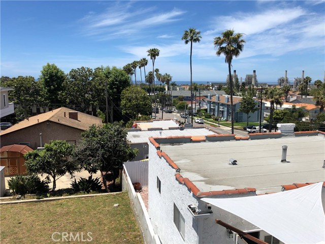 710 Beryl Street, Redondo Beach, California 90277, 3 Bedrooms Bedrooms, ,3 BathroomsBathrooms,Residential,Sold,Beryl,SB20099707