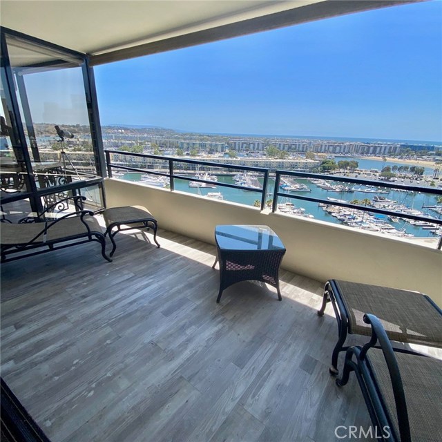 Detail Gallery Image 1 of 1 For 4314 Marina City Dr #1018,  Marina Del Rey,  CA 90292 - 2 Beds | 2 Baths