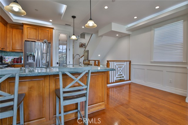 1725 Ford Avenue, Redondo Beach, California 90278, 4 Bedrooms Bedrooms, ,4 BathroomsBathrooms,Residential,Sold,Ford,CV21038454