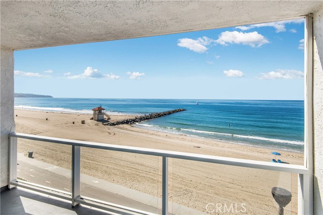 615 Esplanade, Redondo Beach, California 90277, 1 Bedroom Bedrooms, ,1 BathroomBathrooms,Residential,Sold,Esplanade,SB18261238