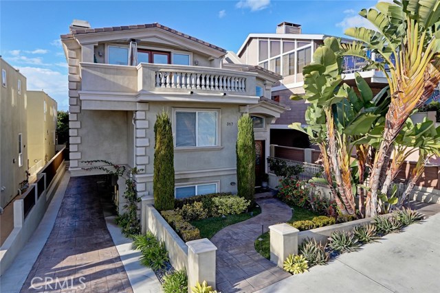 317 Anita Street, Redondo Beach, California 90278, 4 Bedrooms Bedrooms, ,3 BathroomsBathrooms,Residential,Sold,Anita,SB18047449