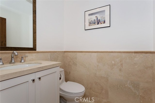 202 Irena Avenue, Redondo Beach, California 90277, 4 Bedrooms Bedrooms, ,3 BathroomsBathrooms,Residential,Sold,Irena,OC18171138