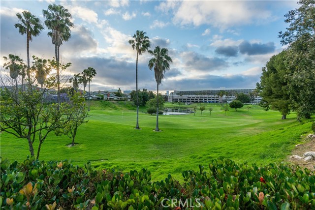 27 Coronado Court, Manhattan Beach, California 90266, 2 Bedrooms Bedrooms, ,3 BathroomsBathrooms,Residential,Sold,Coronado,PV18241500