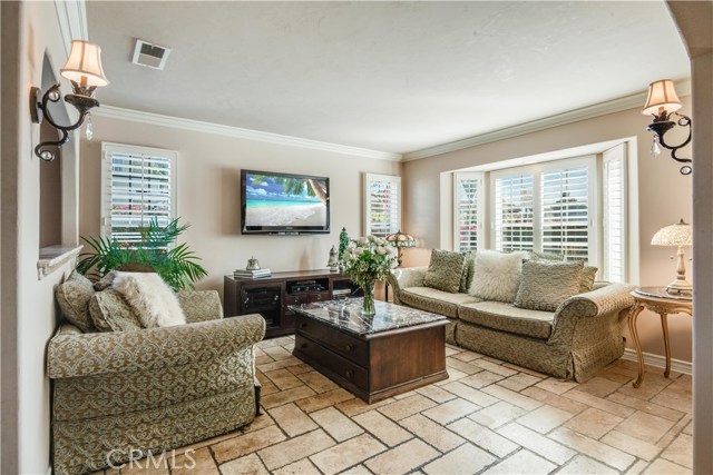 2231 Mathews Avenue, Redondo Beach, California 90278, 3 Bedrooms Bedrooms, ,2 BathroomsBathrooms,Residential,Sold,Mathews,PV21018337