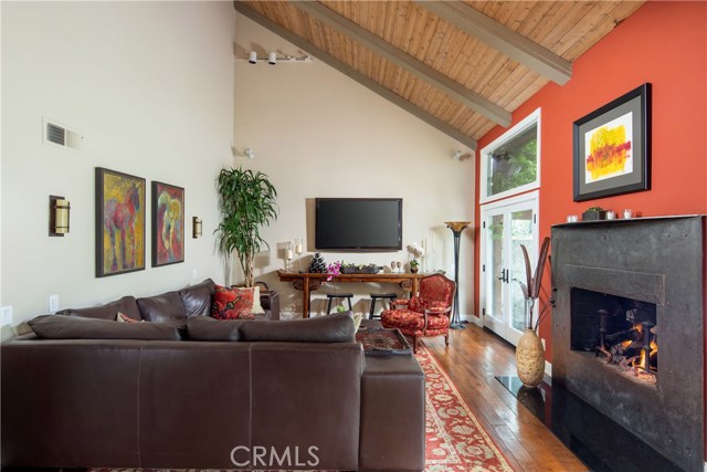 12 Westport, Manhattan Beach, California 90266, 4 Bedrooms Bedrooms, ,3 BathroomsBathrooms,Residential,Sold,Westport,SB19100631