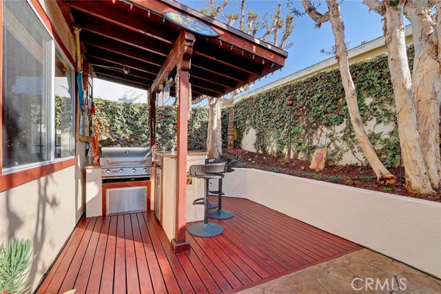 2020 Harriman Lane, Redondo Beach, California 90278, 4 Bedrooms Bedrooms, ,2 BathroomsBathrooms,Residential,Sold,Harriman,SB18263721