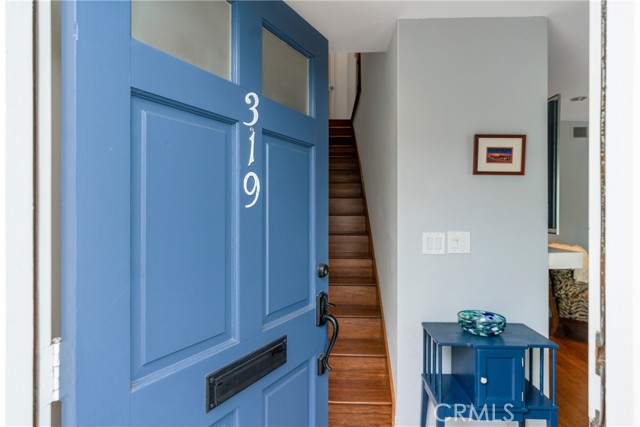 319 Emerald Street, Redondo Beach, California 90277, 2 Bedrooms Bedrooms, ,2 BathroomsBathrooms,Residential,Sold,Emerald,SB21122333