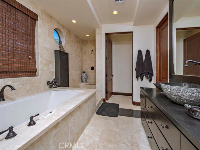 23795 SERRENO ,Temecula,CA 92590, USA