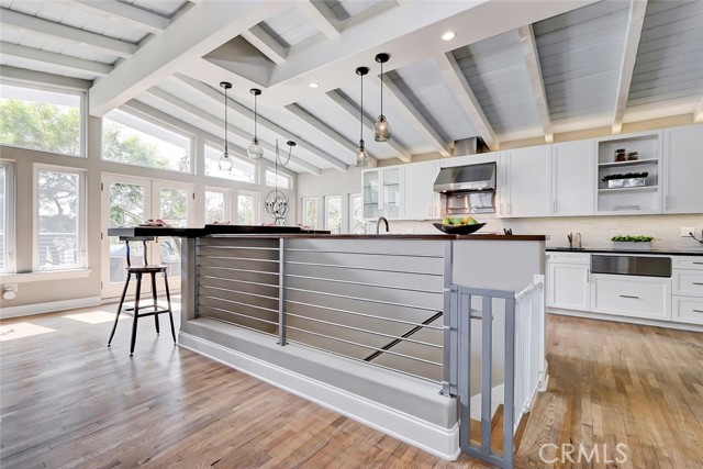 2317 Elm Avenue, Manhattan Beach, California 90266, 4 Bedrooms Bedrooms, ,3 BathroomsBathrooms,Residential,Sold,Elm,SB21152627