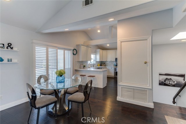 2615 Nelson Avenue, Redondo Beach, California 90278, 3 Bedrooms Bedrooms, ,2 BathroomsBathrooms,Residential,Sold,Nelson,SB19205594