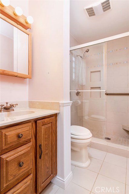 2000 Faymont Avenue, Manhattan Beach, California 90266, 3 Bedrooms Bedrooms, ,1 BathroomBathrooms,Residential,Sold,Faymont,SB20179509