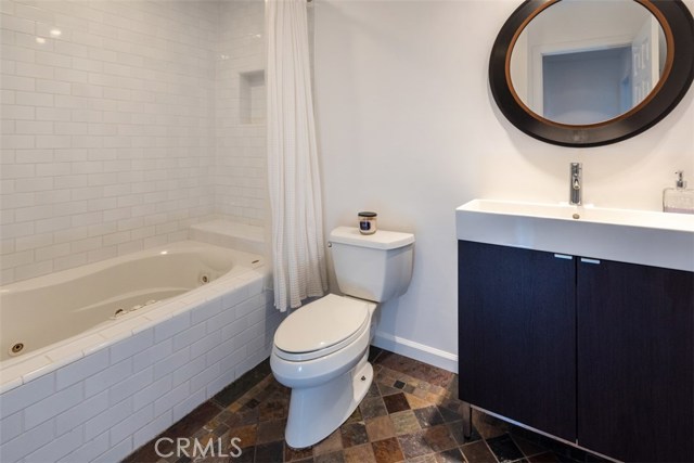 2519 Carnegie Lane, Redondo Beach, California 90278, 3 Bedrooms Bedrooms, ,1 BathroomBathrooms,Residential,Sold,Carnegie,SB19143901