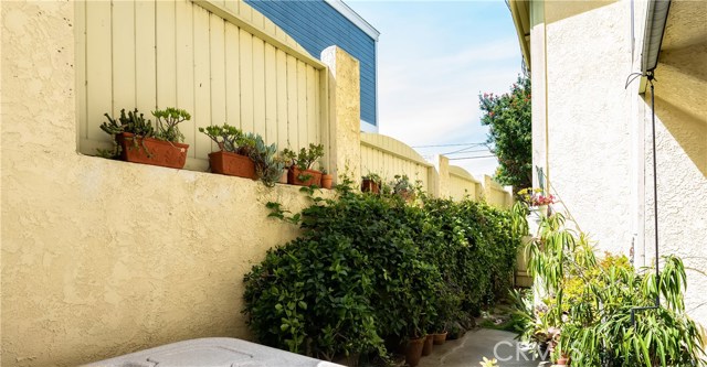 1810 Pullman Lane, Redondo Beach, California 90278, 4 Bedrooms Bedrooms, ,2 BathroomsBathrooms,Residential,Sold,Pullman,SB19032295