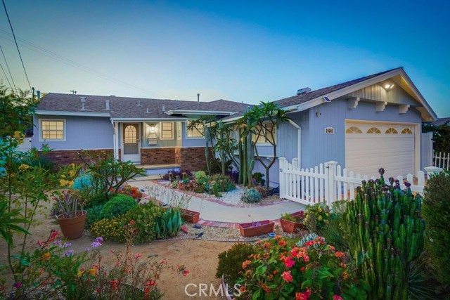 28603 Enrose Avenue, Rancho Palos Verdes, California 90275, 4 Bedrooms Bedrooms, ,2 BathroomsBathrooms,Residential,Sold,Enrose,SB21121968