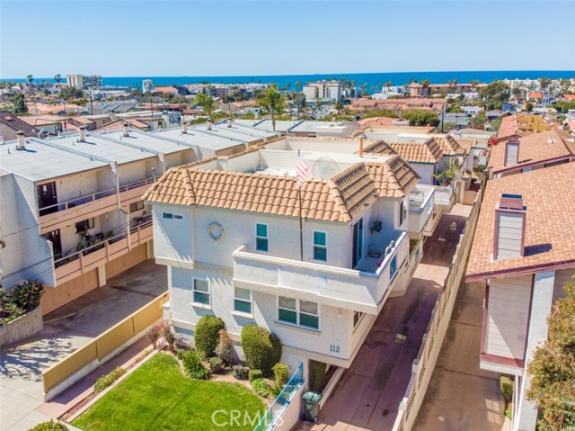 113 Guadalupe Avenue, Redondo Beach, California 90277, 4 Bedrooms Bedrooms, ,3 BathroomsBathrooms,Residential,Sold,Guadalupe,IG18073720