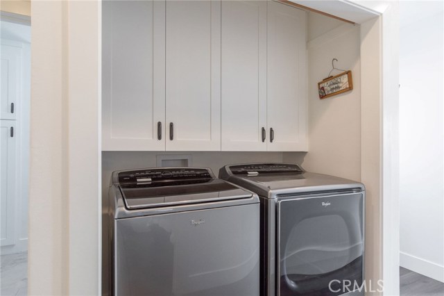 1012 Avenue C, Redondo Beach, California 90277, 4 Bedrooms Bedrooms, ,2 BathroomsBathrooms,Residential,Sold,Avenue C,SB19263287