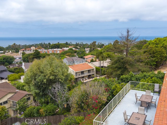 1064 Via Ventana, Palos Verdes Estates, California 90274, 2 Bedrooms Bedrooms, ,1 BathroomBathrooms,Residential,Sold,Via Ventana,SB20126218