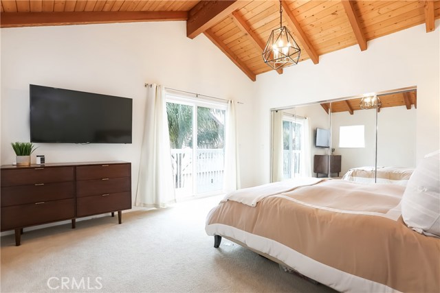 1640 Haynes Lane, Redondo Beach, California 90278, 3 Bedrooms Bedrooms, ,1 BathroomBathrooms,Residential,Sold,Haynes,SB19045432