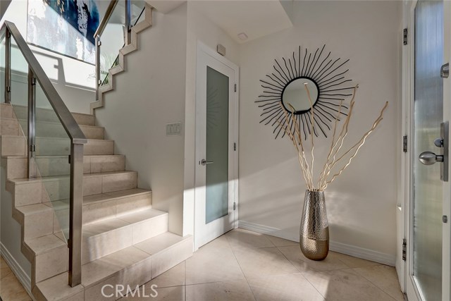 508 Juanita Avenue, Redondo Beach, California 90277, 3 Bedrooms Bedrooms, ,2 BathroomsBathrooms,Residential,Sold,Juanita,SB19017589