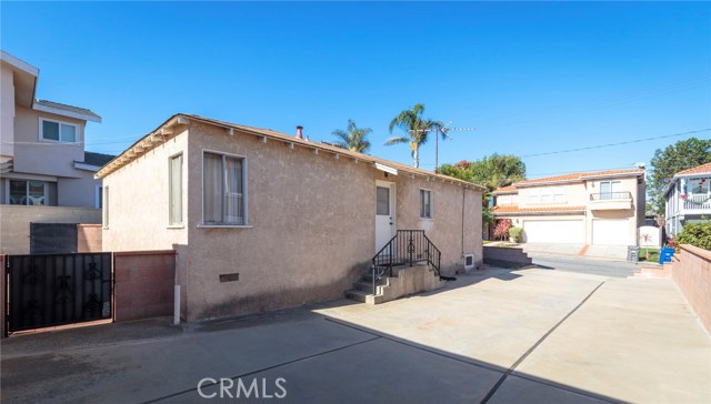 1246 20th Place, Hermosa Beach, California 90254, 2 Bedrooms Bedrooms, ,1 BathroomBathrooms,Residential,Sold,20th,SB17274451