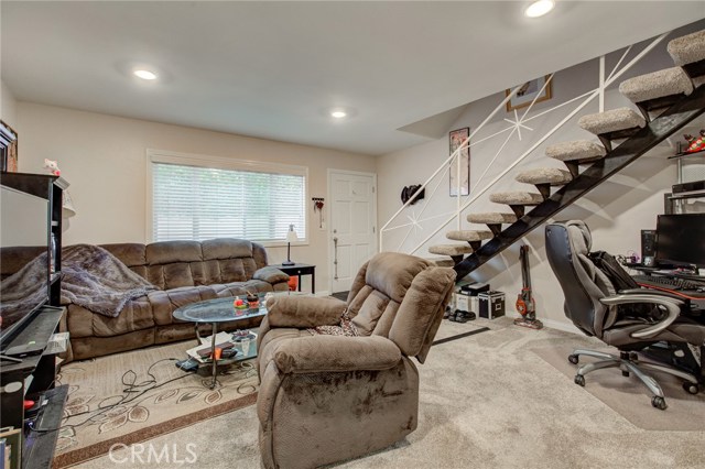 2211 Nelson Avenue, Redondo Beach, California 90278, 6 Bedrooms Bedrooms, ,3 BathroomsBathrooms,Residential,Sold,Nelson,SB19252615